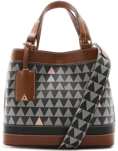 Bolsa Schutz Triangle Pequena .